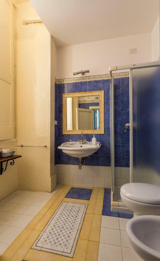 גלטונה Palazzo Leuzzi B&B מראה חיצוני תמונה