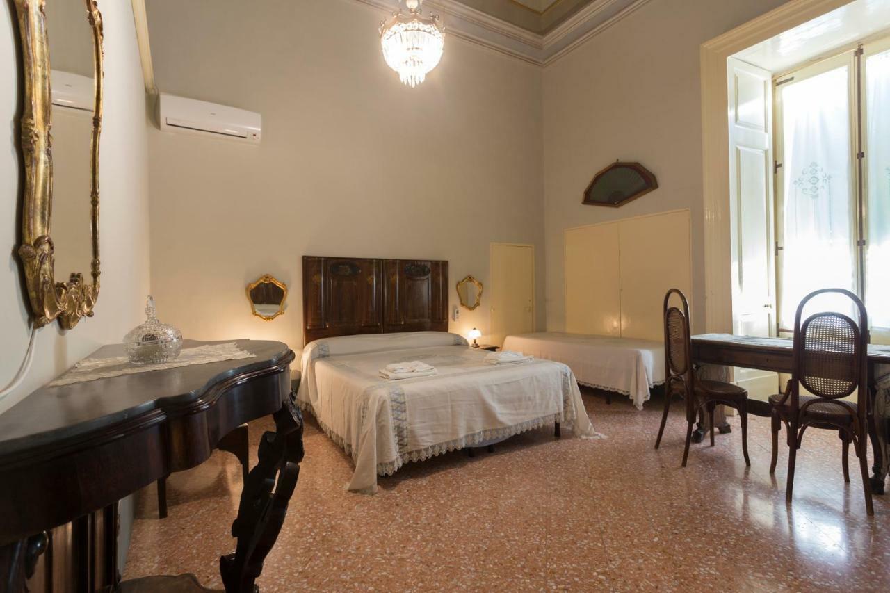גלטונה Palazzo Leuzzi B&B מראה חיצוני תמונה