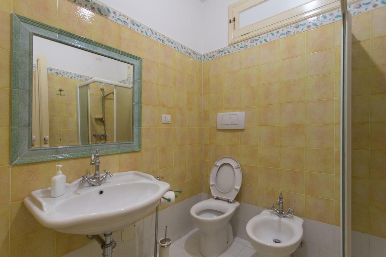 גלטונה Palazzo Leuzzi B&B מראה חיצוני תמונה